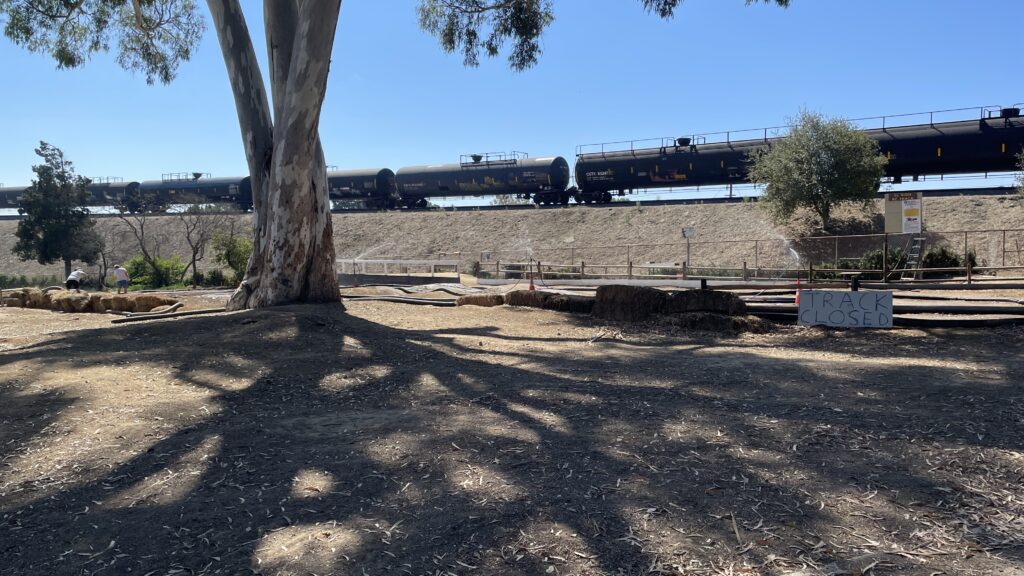 Track work photo 9